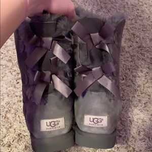 Bailey now ugg boots grey